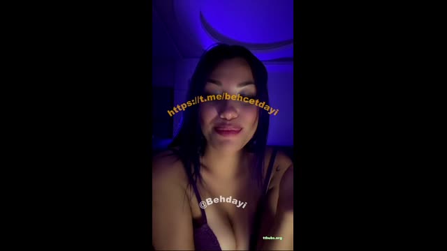 Serenay Okay İfşa — File Çorapla Domali 3 Kez İzledim